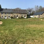 Escale De Gerbold Bed and Breakfast 3*