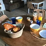 Escale De Gerbold 3* Gratot