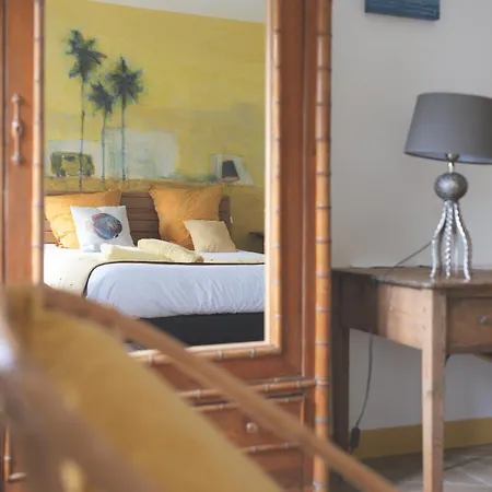 Escale De Gerbold Bed and Breakfast 3*