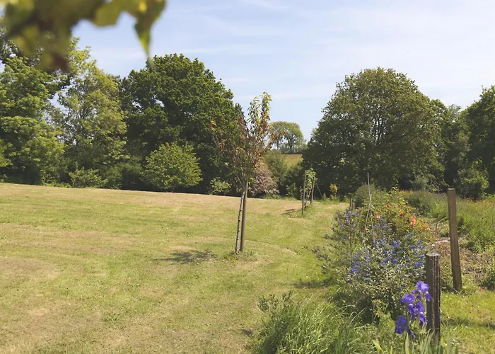 Escale De Gerbold Bed & Breakfast